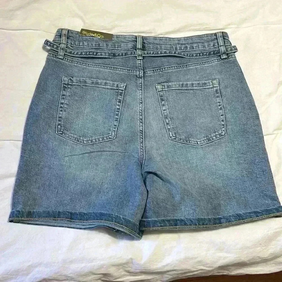 Style & Co Shorts - Picture 3 of 3